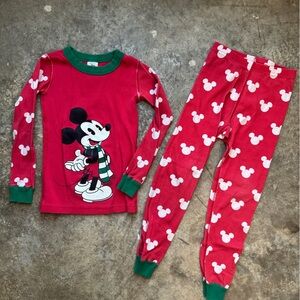 size 6/7 Hanna Andersson disney mickey mouse winter/christmas 2 piece PJ set